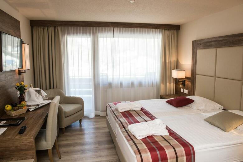 Hotel Ambassador