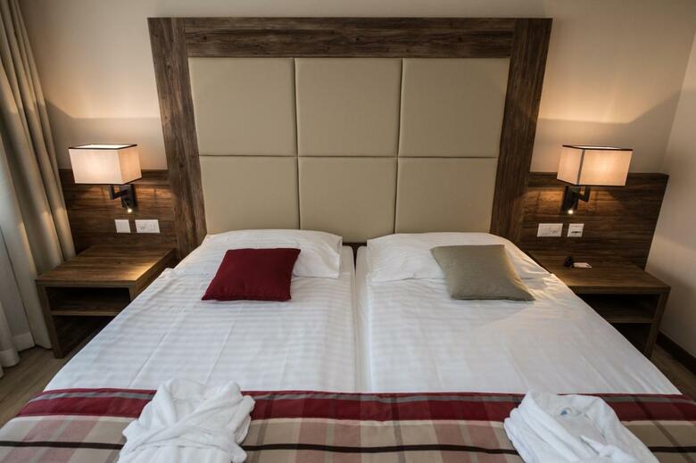 Hotel Ambassador