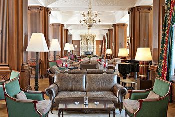 Hotel Carlton