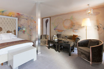 Hotel Carlton
