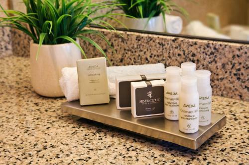 Hotel Silver Cloud Inn - Seattle University Of Washington District