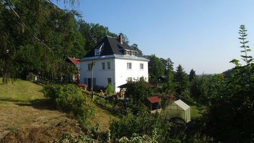 Apartamento Ferienwohnung Erzgebirgswohnung G�tze