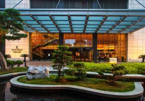 Renaissance Shanghai Putuo Hotel