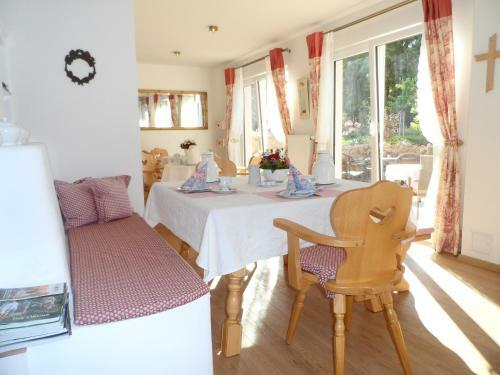 Hostal Pension Am Kirschgarten