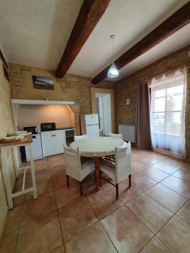 Apartamento Pont Du Gard,appartement � Castillon Du Gard