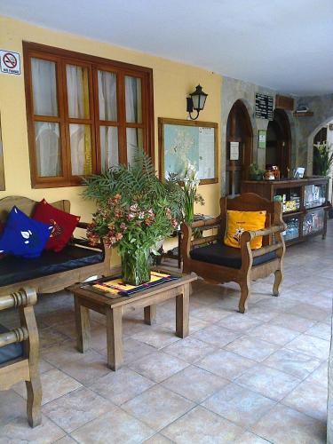 Hotel Ca�adas Del Sureste