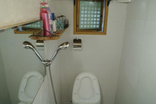 Hostal Namhyeondang Hanok Guesthouse