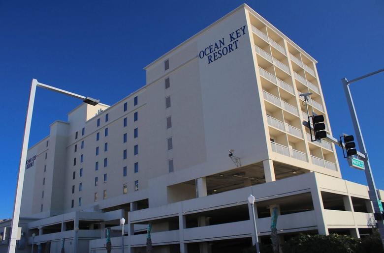 Hotel Ocean Key Resort