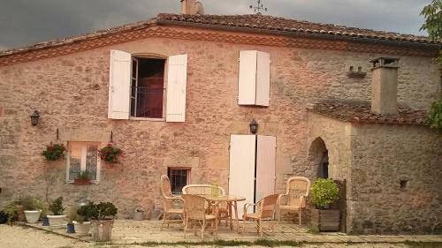 G�te de Charme Robineau Eco-logis Gironde