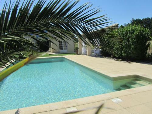 Appartement Dans Mas Proven�al Avec Piscine