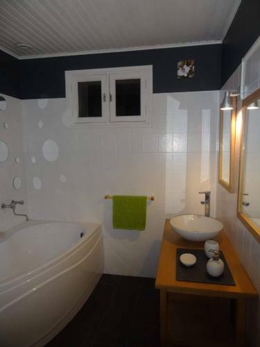 Moulin De La Peyriere