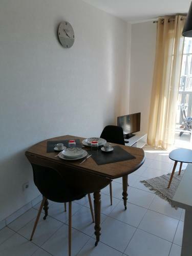 Apartamento 150m de La Plage - Apt En R�sidence Avec Parking