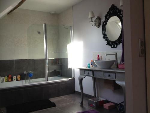 Les �curies De La Rozelle
