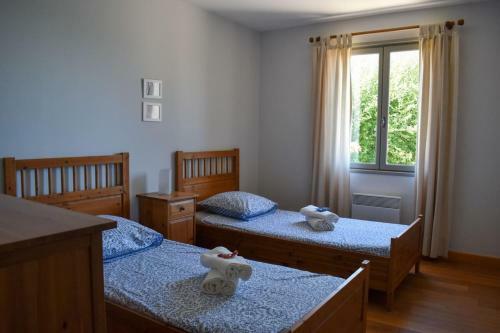 Maison Avec Piscine Priv�e Tennis Aire de Jeu