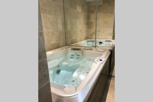 Apartamento Rare Petit Cocon Calme Uniqe Posib Jacuzzi Hammam