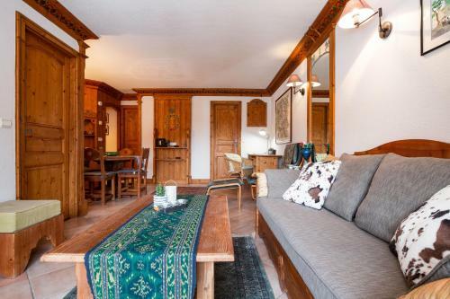 2br Apartment Close To Ski Lift With Mt Blanc View
