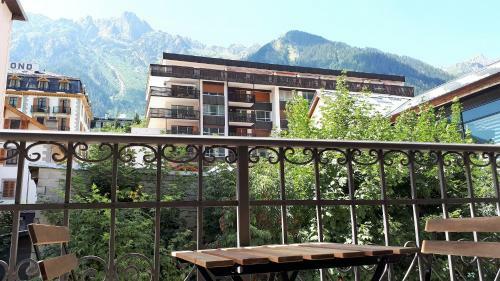 4-star Apartments In Chamonix Centre With Free Private Parking