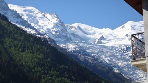 4-star Apartments In Chamonix Centre With Free Private Parking
