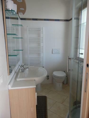 Nice Villa Only 100m From The Beach