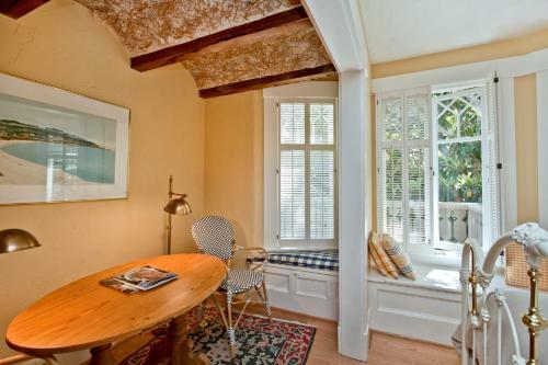 Bed & Breakfast Sea View Inn - Carmel