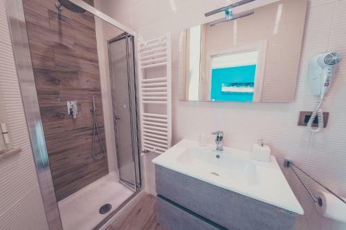 Hostal Oltre Il Mare Guest House