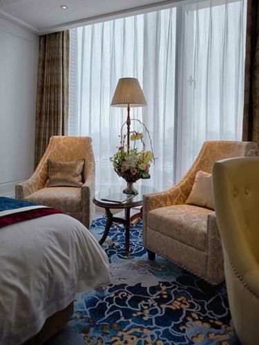 Galactic Classy International Hotel