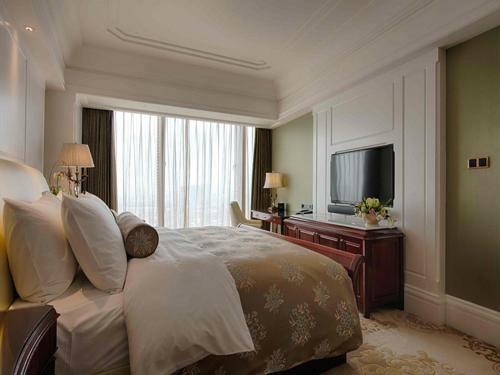 Galactic Classy International Hotel