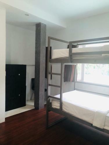 Billabong Hotel