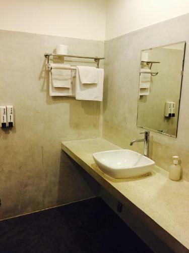 Billabong Hotel