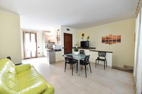 Casa Elian