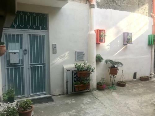 Hostal Vesuvio Rooms