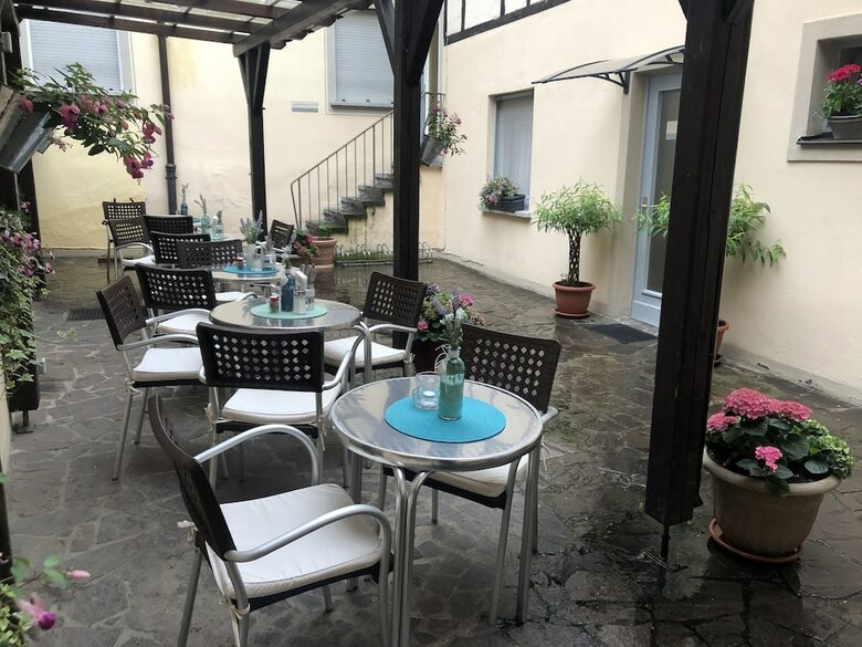 Hotel Sandstern
