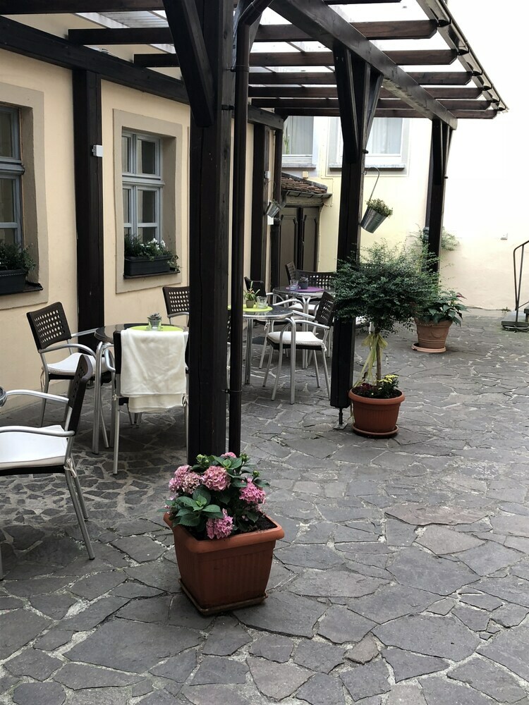 Hotel Sandstern