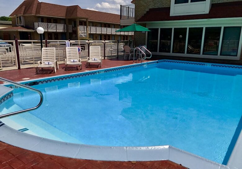 Hotel Quality Inn Little Creek