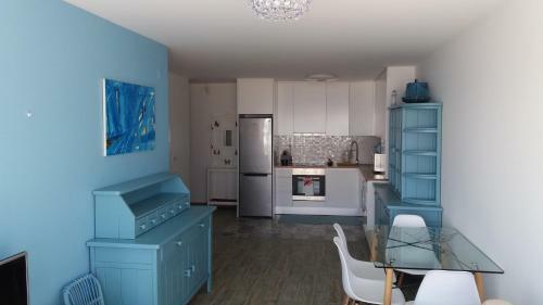 Blue Anchor Apartment