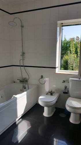 Maison de 250 M� Proche de L'oc�an Et Du Centre