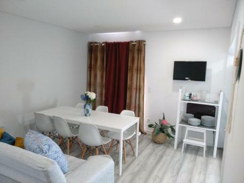 Casas Do Pedro T3