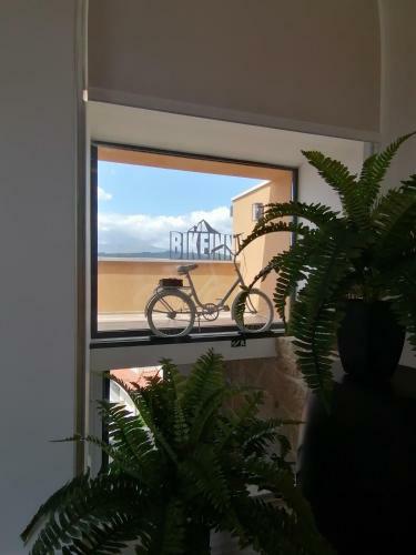 Hostal Bikeinn