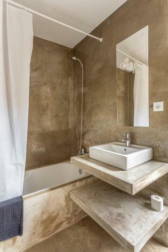 Bed & Breakfast Quinta de Fermil - Casa Das Oliveiras Suites