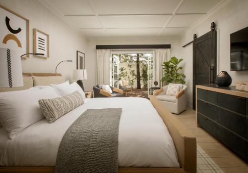 Hotel Macarthur Place Inn & Spa