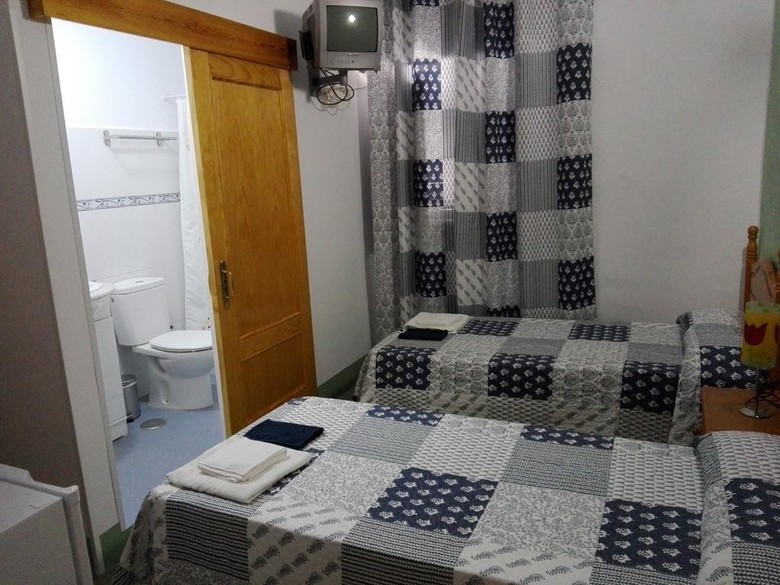 Apartamento Hostal Villa Mercedes
