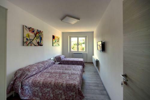 Suite Eleven