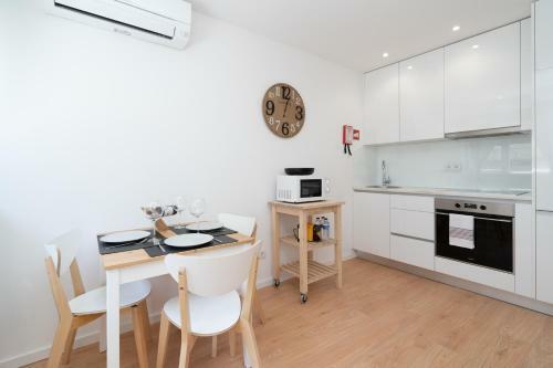 Apartamento Sweet Sunny Flat W/ Balcony - Gaia