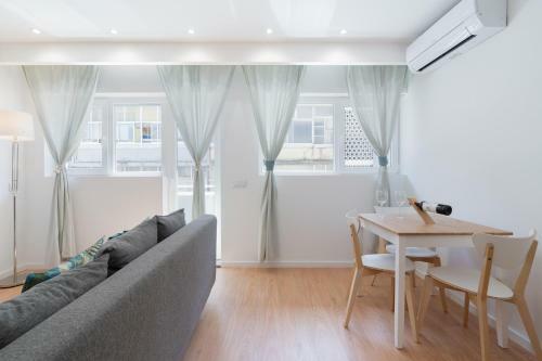 Apartamento Sweet Sunny Flat W/ Balcony - Gaia