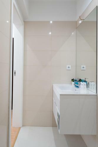 Apartamento Sweet Sunny Flat W/ Balcony - Gaia