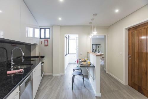 Apartamento 2br Flat W/ AC & Great Views By Lovelystay