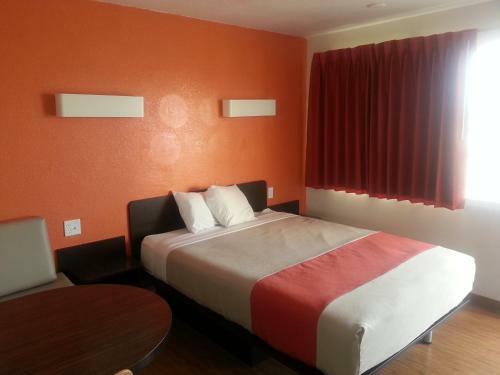 Motel 6 Joplin