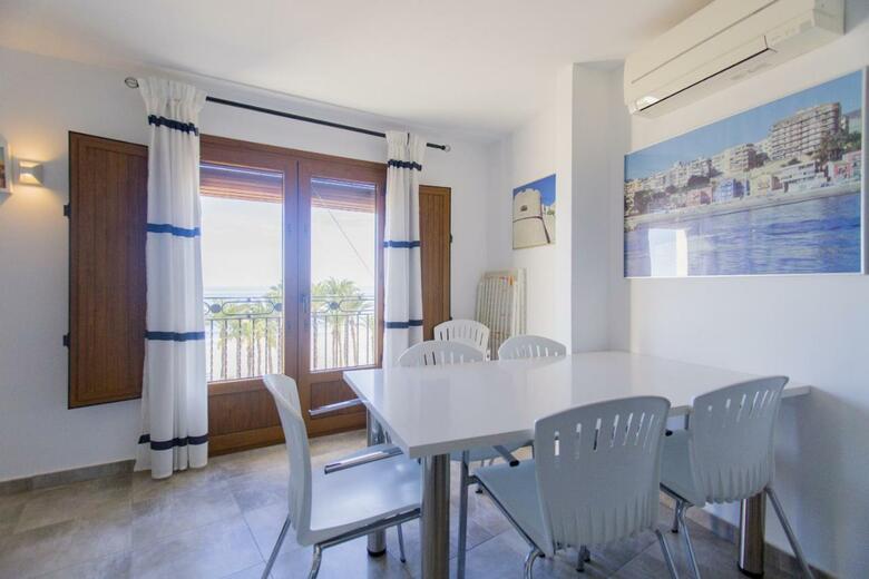 Happyvila Apartments