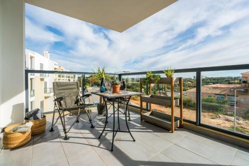 Apartamento T2 In Alvor With Rooftop Terrace & Pool