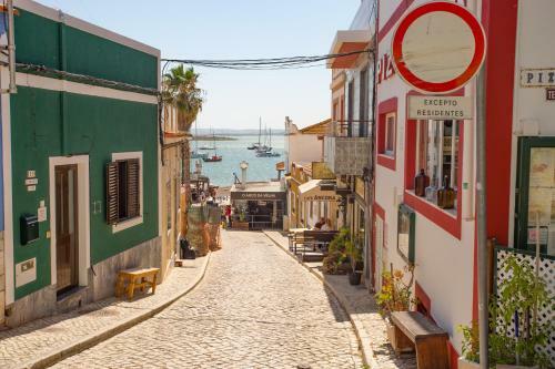 Modern & Cosy Alvor Townhouse - Casa Dos Irmaos